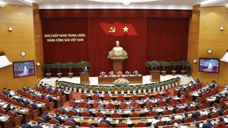 13th Party Central Committee convenes meeting in Hanoi